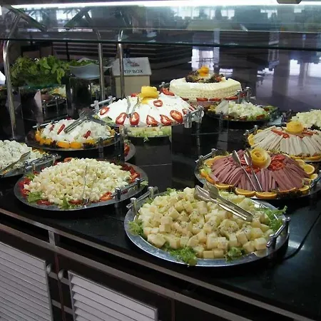 Grand Cortez Halal Family Hotel Konaklı