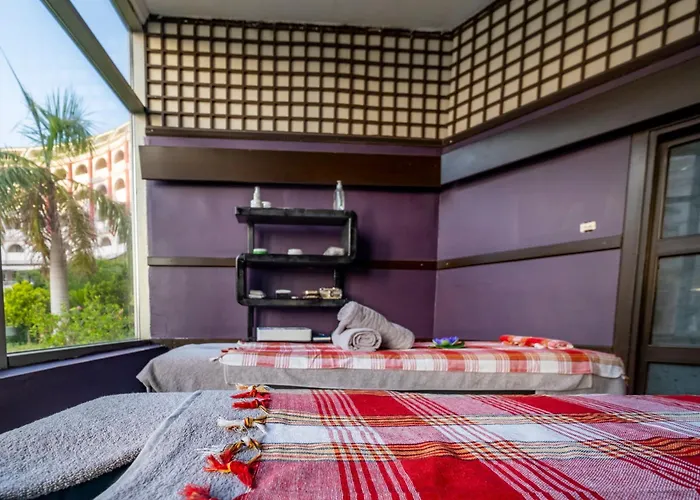 Grand Cortez Halal Family Hotel Konakli
