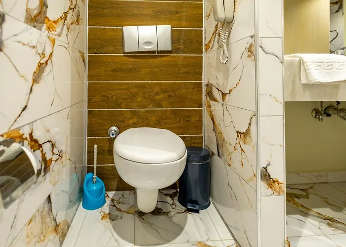 Hotel Grand Cortez Halal Family Konakli