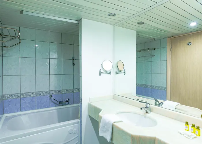 Grand Cortez Halal Family Konakli