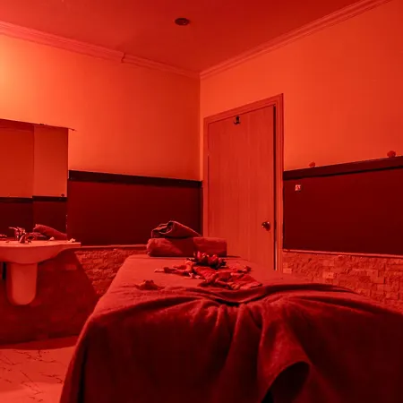 Otel Grand Cortez Halal Family Konaklı