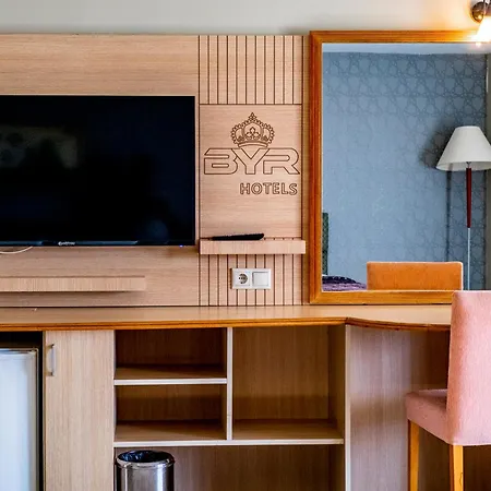 Hotel Grand Cortez Halal Family *