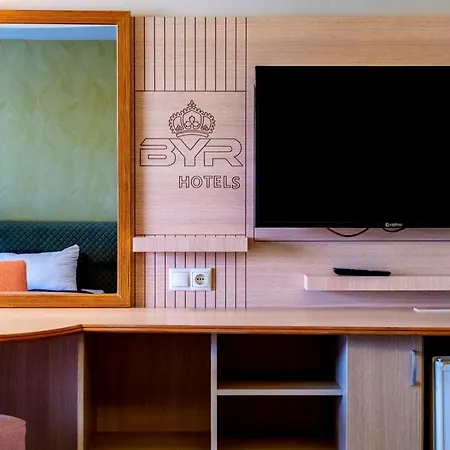 Grand Cortez Halal Family Hotel Konaklı