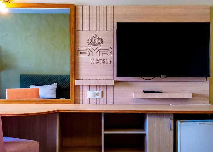 Grand Cortez Halal Family Hotel Konaklı