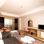 Hotel Grand Cortez Halal Family